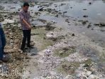 jutaan-ikan-mati_20171110_143508.jpg