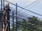 kabel-semrawut-di-jalan-wr-supratman-ciputat_20210925_210645.jpg