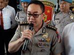 kabid-humas-polda-jabar-kombes-pol-trunoyudo-wisnu-andiko-memberik.jpg
