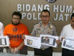 kabid-humas-polda-jatim-kombes-pol-frans-barung-mangera_20171009_202140.jpg