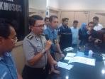 kabid-humas-polda-metro-jaya-kombes-pol-martinus-sitompul_20150512_183042.jpg