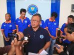 kabid-pemberantasan-bnnp-kaltim-akbp-h-tampubolon-memberikan-keterangan-k_20171207_131336.jpg