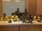 kader-muda-golkar-dukung-daniel-mutaqien-dipasangkan-ridwan-kamil_20170729_180957.jpg