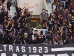 kaesang-pengarep-mengenakan-kaus-pss-sleman.jpg