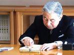 kaisar-akihito-menstempel-undang-undang-jepang.jpg