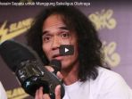 kaka-slank-desain-sepatu-untuk-manggung-sekaligus-olahraga_20180524_112017.jpg