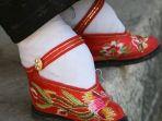 kaki-lotus-sebagai-budaya-zaman-dahulu-yang-ada-pada-masyarakat-tiongkok.jpg