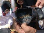 kaki-paskibraka-pembawa-baki-tertusu.jpg