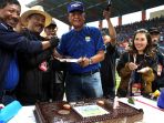 kalahkan-pss-sleman-persib-mantap-di-puncak-klasemen-liga-1_20200316_023523.jpg