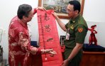 kaligrafi-cina-untuk-ahok_20141117_193721.jpg