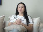 kalina-ocktaranny-dalam-tayangan-youtube-vika-enterainment.jpg