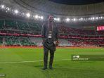kamerun-samuel-etoo-berfoto-jelang-pertandingan.jpg