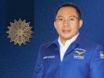 kamhar-lakumani-jas-biru.jpg