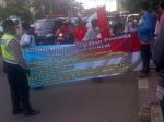 kantor-dpp-partai-demokrat-didemo-puluhan-pemuda.jpg