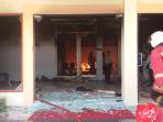 kantor-dprd-gowa-dibakar_20160926_154945.jpg