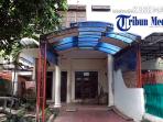 kantor-gafatar-sumut-sunyi-tanpa-penghuni_20160113_194624.jpg