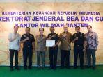 kanwil-bea-cukai-banten-raih-penghargaan-apresiasi-pelayanan-prima.jpg