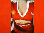 kaos-manchester-united-buatan-adidas_20150804_145425.jpg
