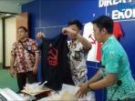 kaos-palu-arit_20161231_101644.jpg