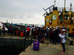 kapal-angkut-wni_20150413_194510.jpg