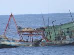 kapal-asing-diamankan-kri-wiratno_20181014_113019.jpg