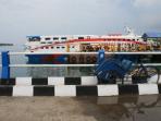 kapal-cepat_20150918_083944.jpg