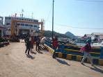 kapal-ferry_20160610_142804.jpg