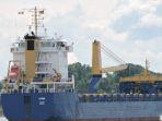 kapal-kargo-mv-kathrin-imo-9570620-yang-diduga-membawa-bahan-peledak-untuk-israel.jpg