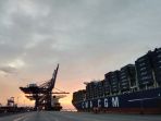 kapal-kontainer_20180516_092955.jpg