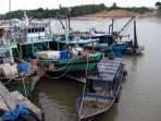 kapal-nelayan-filipina-dan-malaysia-di-nunukan_20141212_104507.jpg
