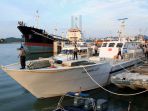 kapal-pengangkut-1-ton-shabu-ditangkap-di-batam_20170717_221410.jpg