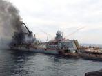 kapal-penjelajah-rudal-rusia-moskva-sebelum-tenggelam.jpg