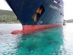 kapal-pesiar-caledonia-sky-rusak-terumbu-karang-raja-ampat_20170314_114511.jpg