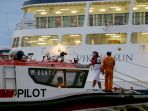 kapal-pesiar-viking-sun-diperbolehkan-bersandar-di-semarang_20200305_232202.jpg