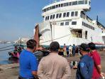 kapal-tabrak123.jpg