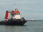 kapal-tb-charles_20160626_080253.jpg<pf>sandera-abu-sayyaf_20160626_075751.jpg