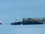 kapal-tb-henry-dan-tongkang-christi_20160427_162611.jpg