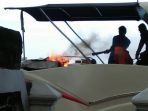 kapal-terbakar_20180121_081604.jpg