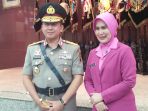 kapolda-jambi-brigjen-pol-muchlis-as-bersama-istri_20180112_072411.jpg