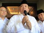 kapolda-jatim-irjen-pol-luki-hermawan-saat-ditemui-awakmedia-di-ruang-mahameru-polda-jatim.jpg