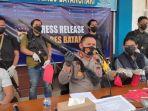 kapolres-batanghari-akbp-heru-ekwanto-menjelaskan-aksi-penangkapan.jpg