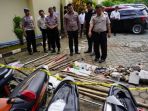 kapolres-gunungkidul-akbp-muhammad-arif-sugiyarto-kerusuhan-suporter-versus-polisi_20170508_132347.jpg