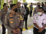 kapolres-jakarta-pusat-kombes-pol-komarudin-kiri.jpg