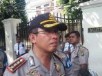 kapolres-metro-jakarta-pusat-kombes-roma-hutajulu-saat_20180303_095212.jpg