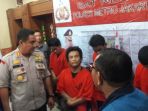 kapolres-metro-jakarta-pusat-kombes-suyudi-ario-seto-saat-menghadirkan-jabrik-38_20171115_164224.jpg