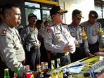kapolres-pangkep-akbp-bambang-wijanarko-di-mapolres-pangkep_20180101_110051.jpg