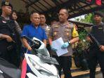 kapolres-salatiga-akbp-gatot-hendro-hartono-saat-gelar-perkara-penggelapan.jpg
