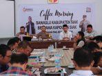 kapolres-siak-akbp-asep-sujarwadi-kunjungan-ngopi-bareng-ke-bawaslu-kabupaten-siak.jpg