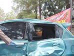 kapolres-subang-akbp-teddy-fanani-menunjukkan-mobil-yang-menabrak-andi-suwardi.jpg