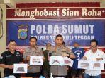 kapolres-tapteng-akbp-basa-saat-memaparkan-kasus-pemerkosaan-gadis-sma.jpg